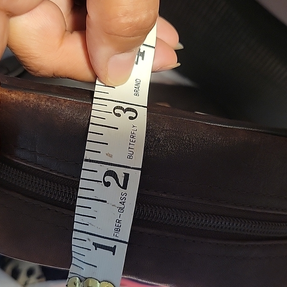 Columbia leather hanging toiletry bag - Picture 9 of 9